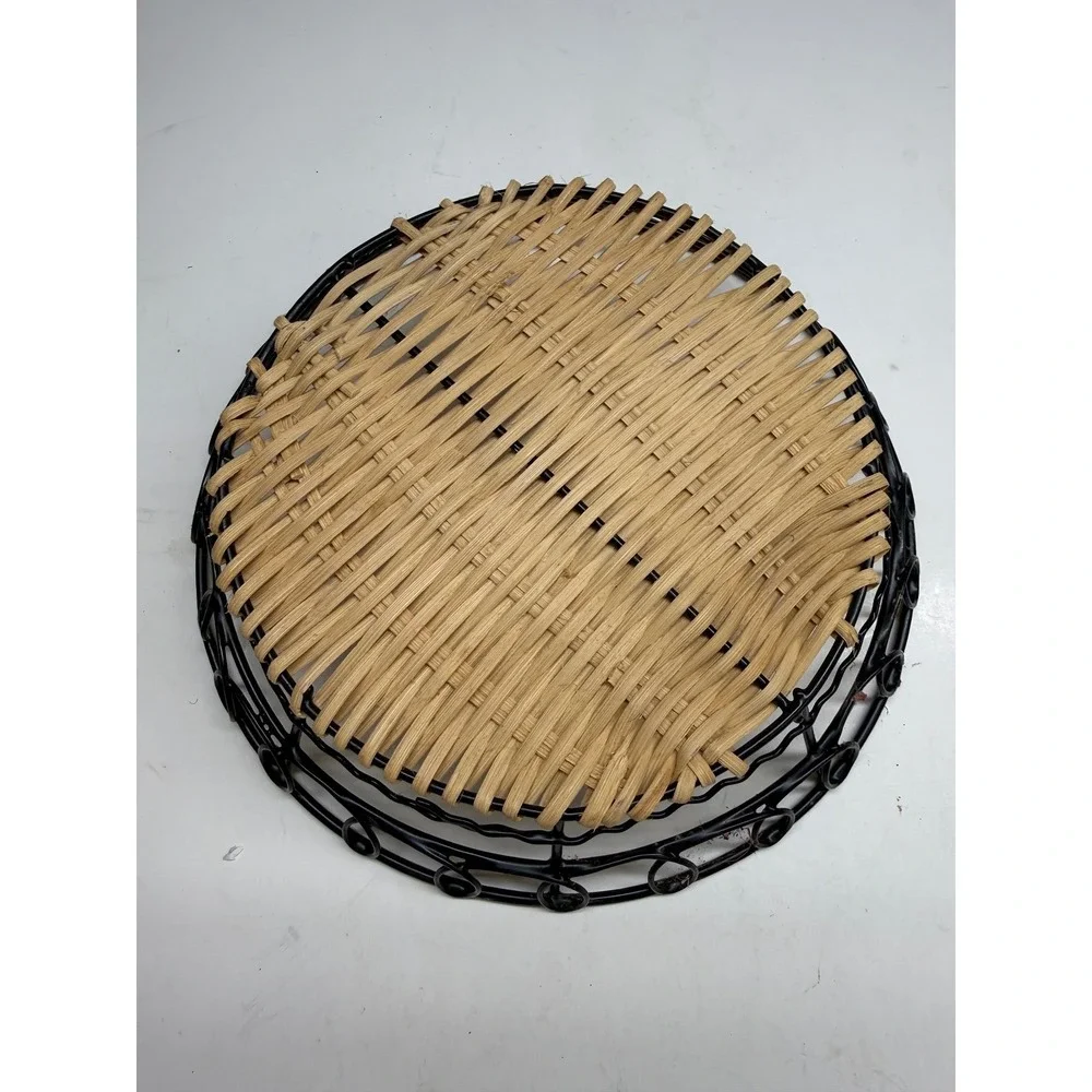 Black Metal Wire and Woven Wicker Round Basket Decorative Fruit Bread Bowl